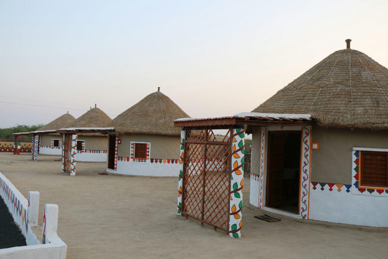 Banni Village Resort - Rann Of Kutch Bherandiala Exterior photo