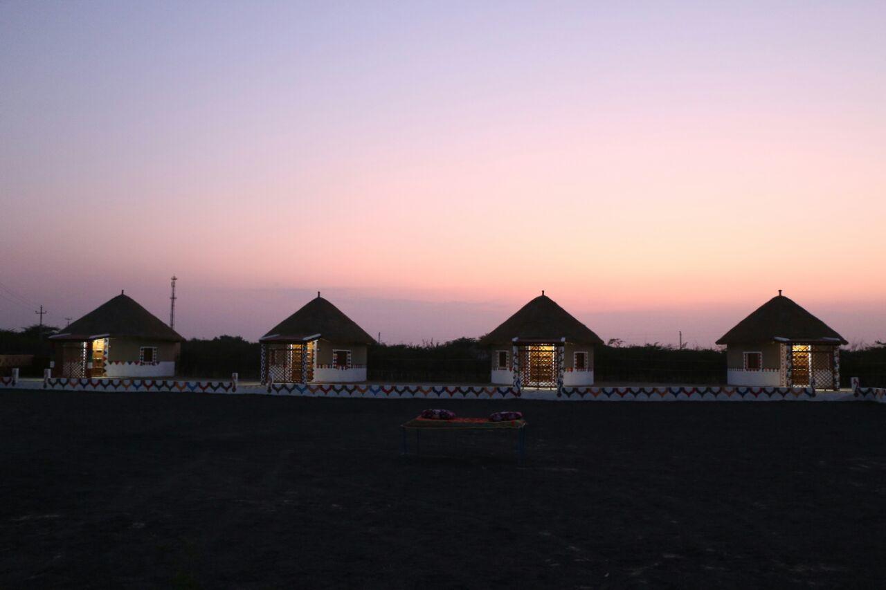 Banni Village Resort - Rann Of Kutch Bherandiala Exterior photo