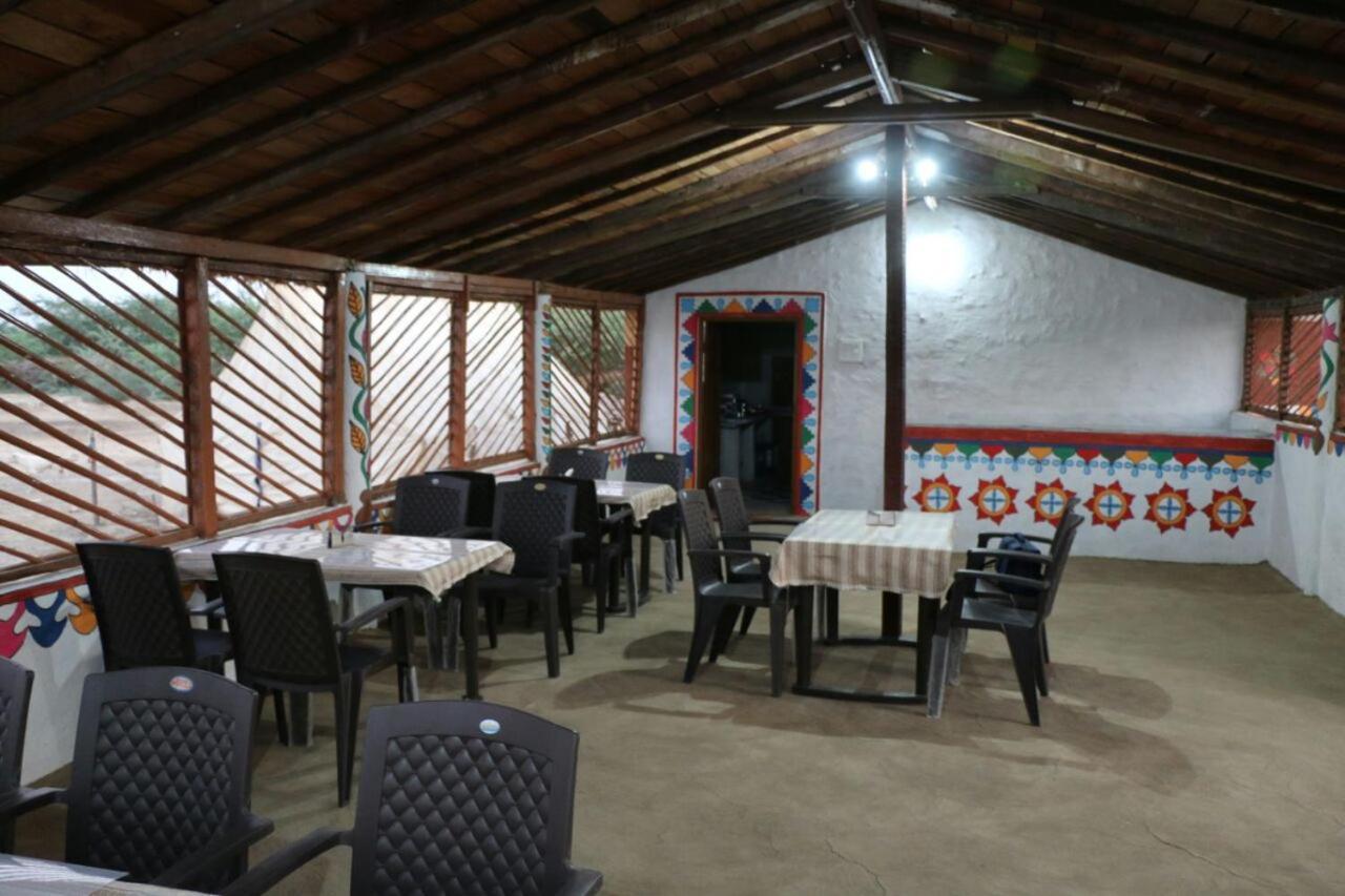 Banni Village Resort - Rann Of Kutch Bherandiala Exterior photo